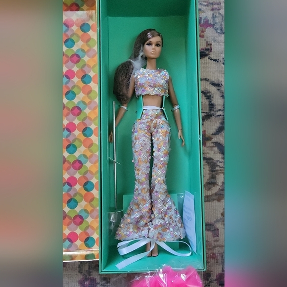 NWT Desert Dazzler Poppy Parker Doll Fashion Royalty 2022 Integrity Toy NRFB NIB - Picture 5 of 9